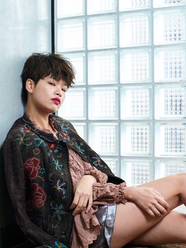 リブロ 三軒茶屋(LIBRO) プレッピー×ベリーショート