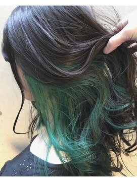 リノア(LINOA) インナーカラー　濃いめグリーン