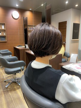 イタクラ 鳥屋野店(ITAKURA) ショートボブ