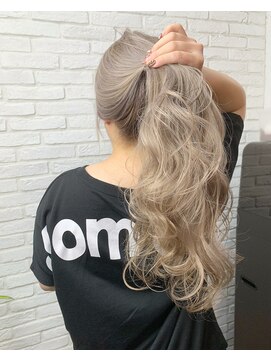 ルポ(repos) ホワイトベージュ