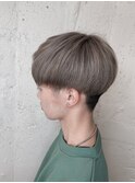 next静岡neo【櫻田】シルバーグレージュ　前下がりマッシュ