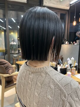 ミィ 表参道(mee.) 切りっぱなしボブ/エアリーロング/美髪/ピンクブラウン/表参道