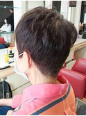 ミセス 首元すっきり軽やかハンサムショート 美シルエット