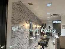 サンライズヘアー(sunrise hair)の雰囲気（お店のロゴは太陽、日の出、１日の始まりをイメージしてます！）
