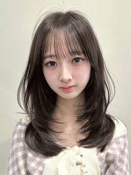 ライン(LINE) 韓国風/レイヤー/小顔/前髪カット/髪質改善/グレージュ/透明感
