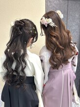 ミラ(Mila) 卒業式ヘアセット+袴着付け★ハーフアップ/ハーフツイン