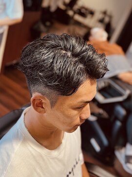 ジェイソンバーバー 2nd(JASON BARBER) ゆるっと毛流れフェザーパーマ【メンズパーマ/理容室】