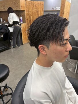 エヌ(N) メンズ　ツイストパーマ