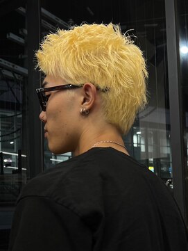 エルマーク 堺東(L-MARK) ダブルカラー/ブリーチ/ミルクティー/ヘアカラー/men's