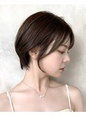 《岩田莉奈》地毛風縮毛矯正 ひし形ショートボブ 白髪染め 新宿