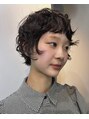 スイ チトセ(suiii chitose)&nbsp;カットでパーマの形も質感も変わります◎緩めもくるくるも◎