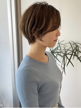 ハルキミナト メゾン(HM MAISON) 30代40代50代ショートボブ丸みショート分け目なしショート