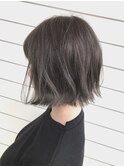 グラデーションが可愛いモノトーンアッシュ