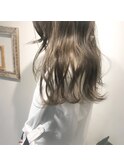 柔らか上質グレージュ