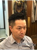 震災刈りパーマ