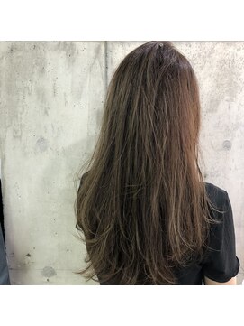 モノ(mono) 【mono 柏】ロングレイヤー×フォギーベージュ