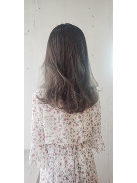 ヘアーワークス ヘルム 渋谷店(HAIR WORKS HELM) グラデーションカラー