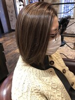 ヘアー クリエイト カルバリ(HAIR CREATE Calbari)&nbsp;艶ベージュのハイライトミディ