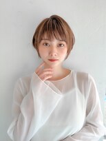 ジョエミバイアンアミ(joemi by Un ami) 【joemi】斜めバンググレージュカラーシルキーベージュ(小倉太郎