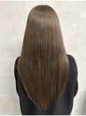艶髪ストレートロングベージュカラー