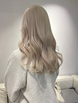 ベレーザ 渋谷(BELEZA)&nbsp;11923ミルクティーベージュ韓国風巻きホワイトブロンドロング