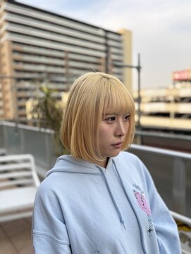 フェニーチェ オン ザ ビーチ(FENICE on the beach) 抜きっぱなしブロンド#髪質改善#髪質改善カラー#前髪#韓国