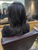 フィーカ(fiica) 艶髪カラー　ミディアムレイヤー