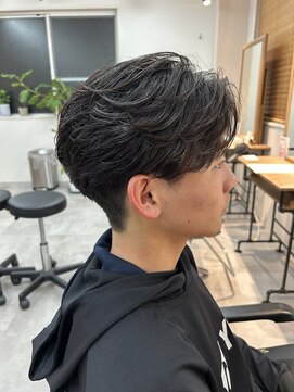 シーフ 千葉(Cyf) フェザーパーマ/カルマパーマ/センターパート/韓国/橋本修杜