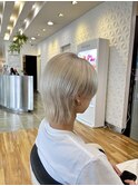 プラチナブロンドベージュ