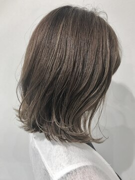 ブラン(Blanc) バレイヤージュ★グレージュ★ロブ