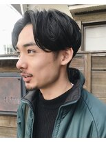 バイフィフス 原宿/表参道(by fifth)&nbsp;センターパートスパイラルパーマツーブロック刈り上げメンズヘア