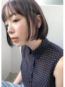 アコロン(acoron) 小顔_デザインカラー_厚めバング_ローライト_スリークボブ