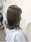 giinii_渋谷良太_ロブ_オリーブカラー_暗髪グレージュ