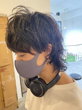 ベルベット(velvet) ウルフ×パーマ