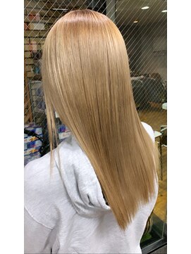 ラフ 難波店(LAFF) #黒髪#ボブルフ#ネビージュ#小顔#ワンレン