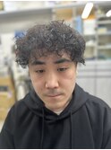 主張強めのスパイラルパーマ
