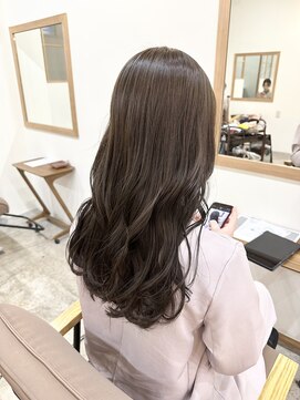 メール(mer) 透明感ベージュ