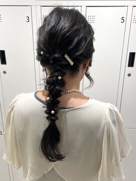 ノウハウ タニマチ(KNOWHOW tanimachi) お呼ばれアレンジ◎編みおろし/ヘアアレンジ/三つ編み