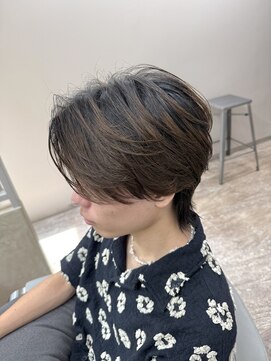 レーヴバイリコ 三軒茶屋(Reve by liko) ウルフヘア/センターパート/三軒茶屋