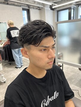 キートス(Kiitos) ショートフェザースタイル