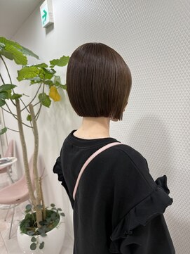 ヴィジュアリスト(VISUALIST) ぷつっとボブ