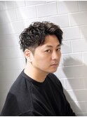 束感短髪ツイスパ人気流行無造作立体感メンズ