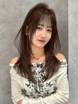 ロンド ジュルード 名古屋(Lond jeloud) 流行りのハッシュカットで小顔効果UP