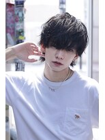 エール 片瀬江ノ島(yell)&nbsp;センター分けマッシュ ノーセット サイドパート アップパーマ
