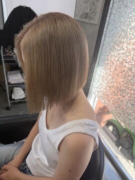 スパークスヘア(Sparks hair) 切りっぱなしパッツンボブミルクティー☆