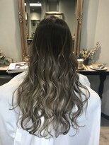 ウィクシー(wixy)&nbsp;コントラストの出したい方に「グレー×グレー」