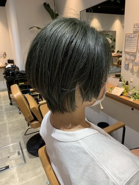 エヌスリー(N 3) 大人ハンサムショート×ピスタチオカラー×イヤリングカラー