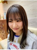 ミディアムレイヤースタイル