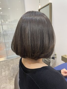 マーズ エナックヘアー(Mars enak hair) 大人ボブ/ころんとボブ/丸みショートボブ/くすみカラー/アッシュ