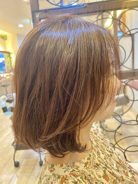 エムスリーヘアー 西千葉店(Mlll HAIR) 20.30.40.50代にオススメ　大人レイヤーボブ